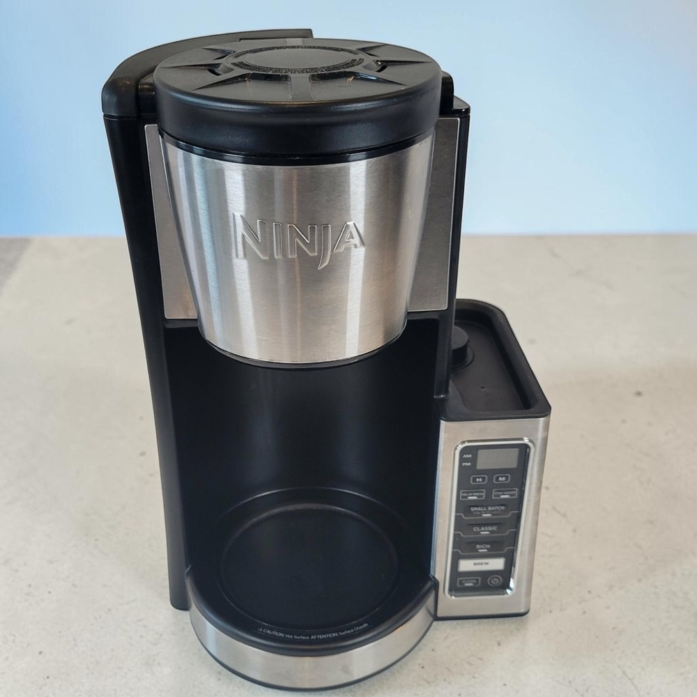 BASE‎ ONLY Ninja CE250 Programmable Coffee Maker Black Stainless 1100W TESTED